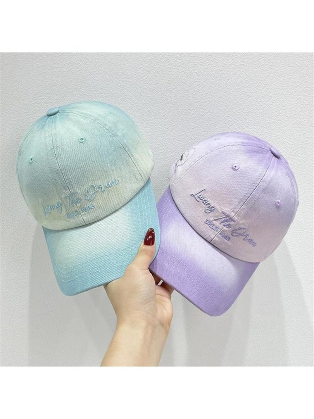 Gradient Color Embroidered Baseball Cap - Picture 2 of 8